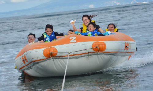 Nusa Dua - Enjoy watersport activities
