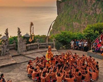 uluwatu kecak performance bali